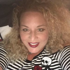 Meet your Posher, Stacey